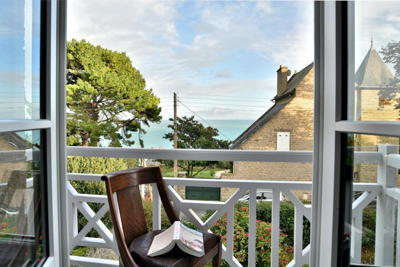 La Brise Cancalaise - Maison Typique Avec Vue Mer Cancale Exterior foto